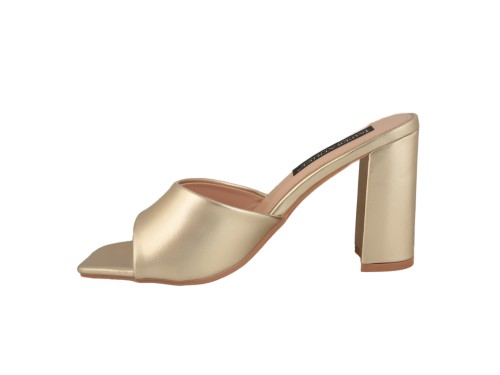 Sabot con tacco alto quadrato