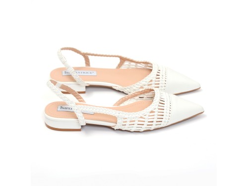 Ballerine in simil pelle con intreccio