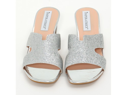 Sandali in simil pelle con tacco comodo e fascia brillantinata