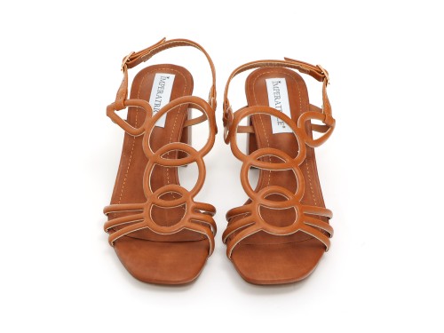 Sandali in simil pelle con tacco comodo