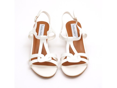 Sandali in simil pelle con tacco comodo