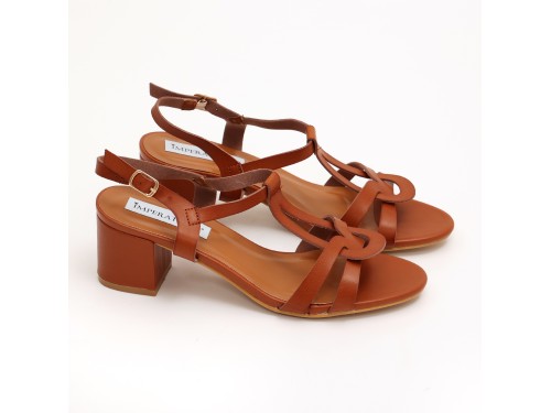 Sandali in simil pelle con tacco comodo