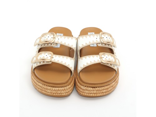 Sandali platform in simil pelle con fibbie color oro