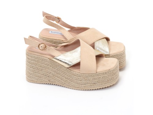 Sandali in simil pelle scamosciata con zeppa in rafia