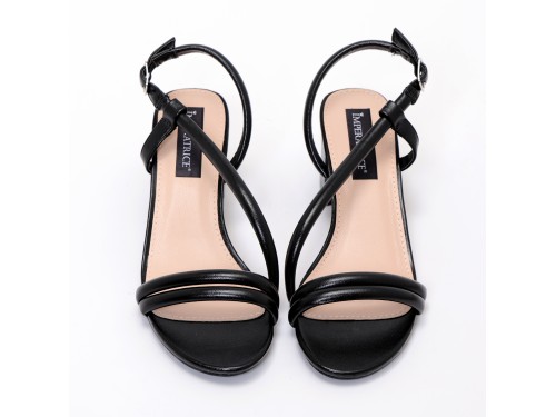 Sandali in simil pelle con tacco comodo
