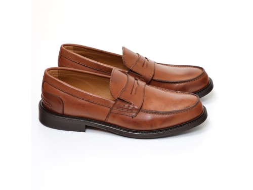 Mocassino con benda in pelle crust con fondo in cuoio antiscivolo