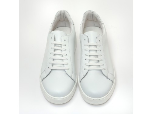 Sneakers stringate in pelle di vitello