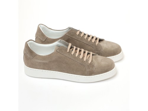 Sneakers stringate in camoscio