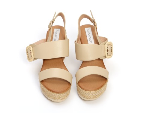Sandali in simil pelle con zeppa