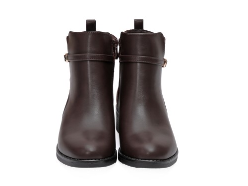 Stivaletto in simil pelle con fibia dorata