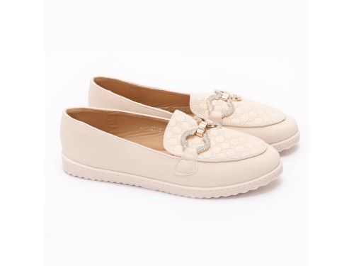 Mocassino in simil pelle con fibbia dorata