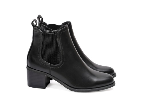 Stivaletto in simil pelle con fascia elastica