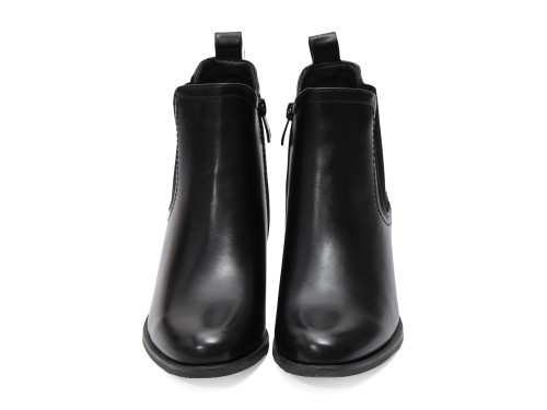 Stivaletto in simil pelle con fascia elastica