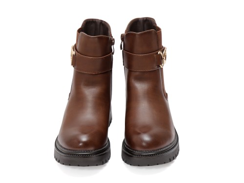 Stivaletto in simil pelle con elastico e fibia dorata