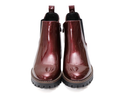 Stivaletto in simil pelle con elastico laterale