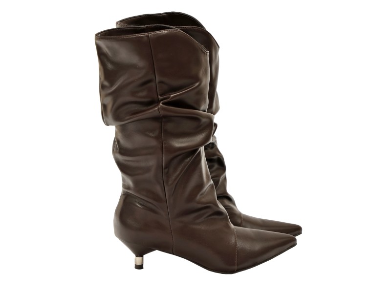 Stivaletto in simil pelle con tacco basso