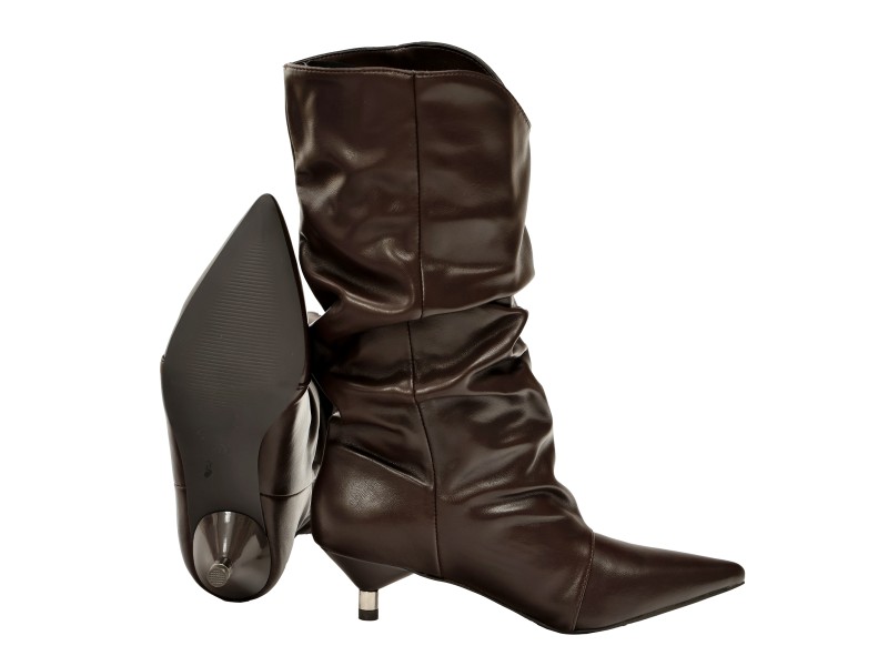 Stivaletto in simil pelle con tacco basso