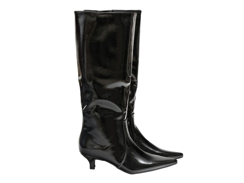 Stivale in simil pelle verniciato effetto naplak con tacco basso