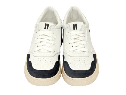 Sneakers in pelle con inserti in camoscio