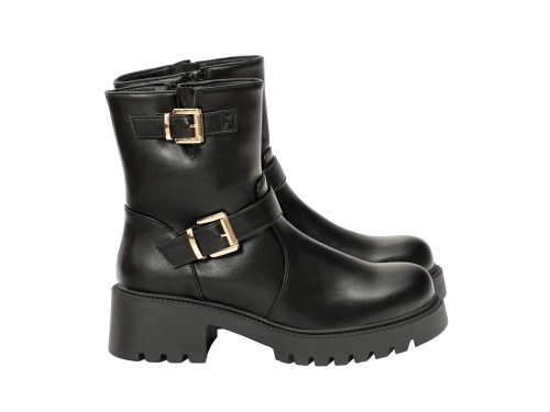 Stivaletti in simil pelle con fondo in gomma