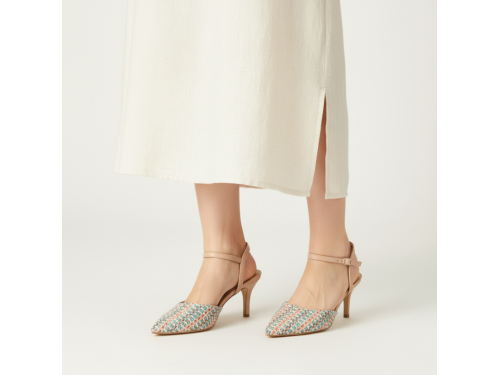 Decolletè con cinturino regolabile - tacco 8,5 cm