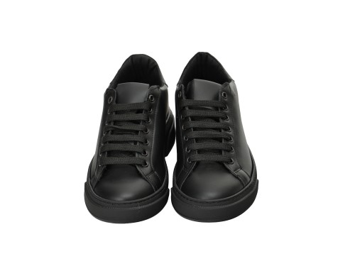 Sneakers stringate in vera pelle