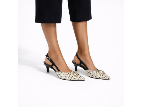 Decolletè con applicazione gioiello- tacco 4,5 cm