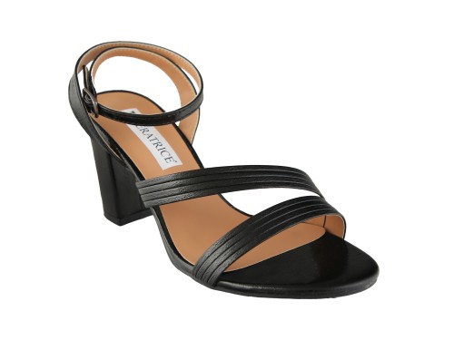 Sandali con tacco quadrato