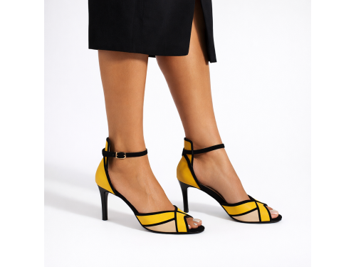 Decolletè con cinturino alla caviglia - tacco 8,5 cm