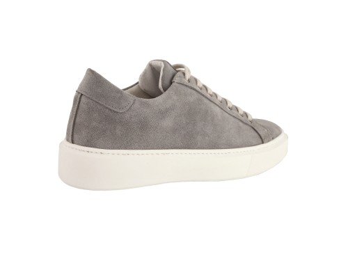 Sneakers in camoscio